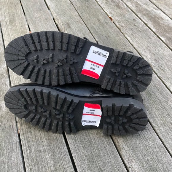 NEW NWT Vince Cabria Black Leather Lug Sole Zip Up Boots 9.5M $395 - Picture 15 of 15